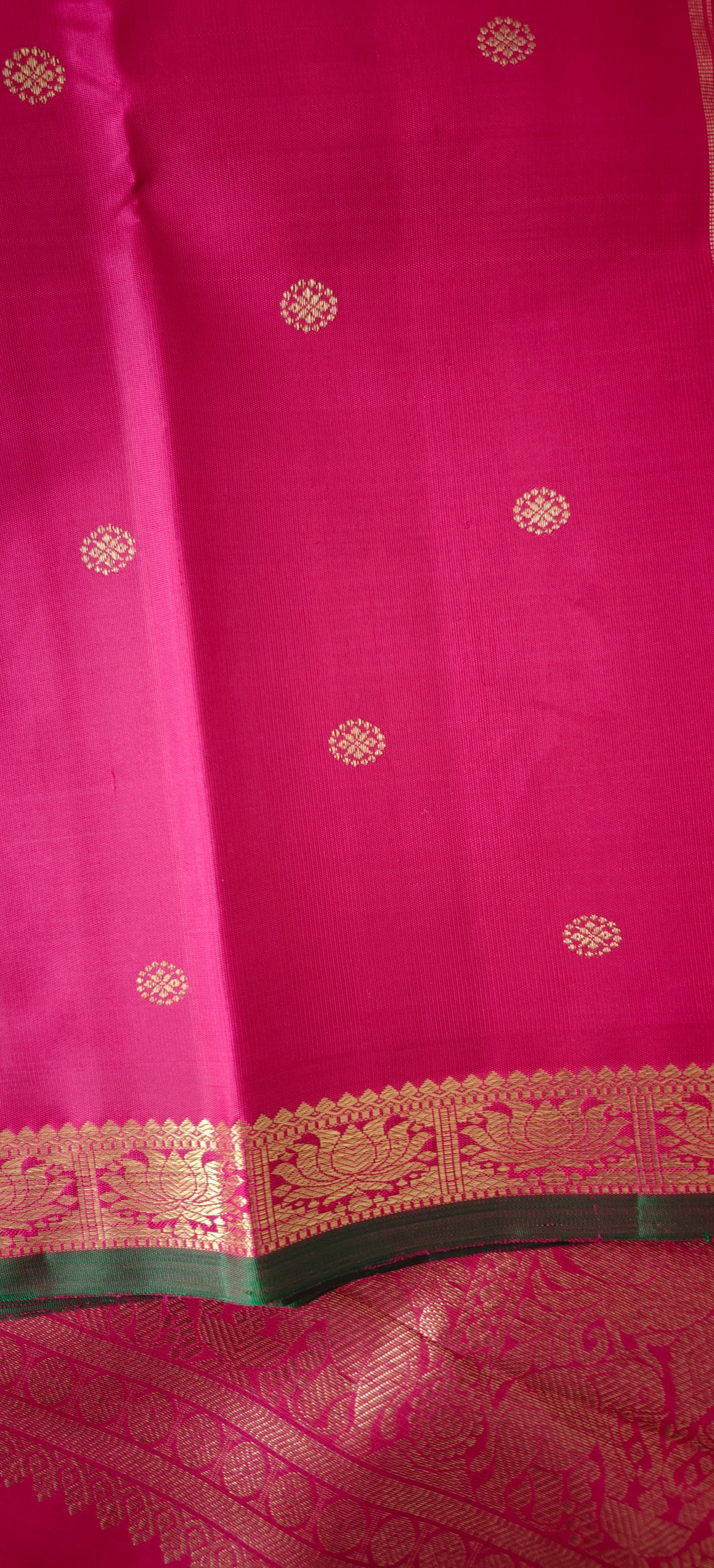 Magenta Pink Monotone Kanjivaram Saree | 3-gram Zari