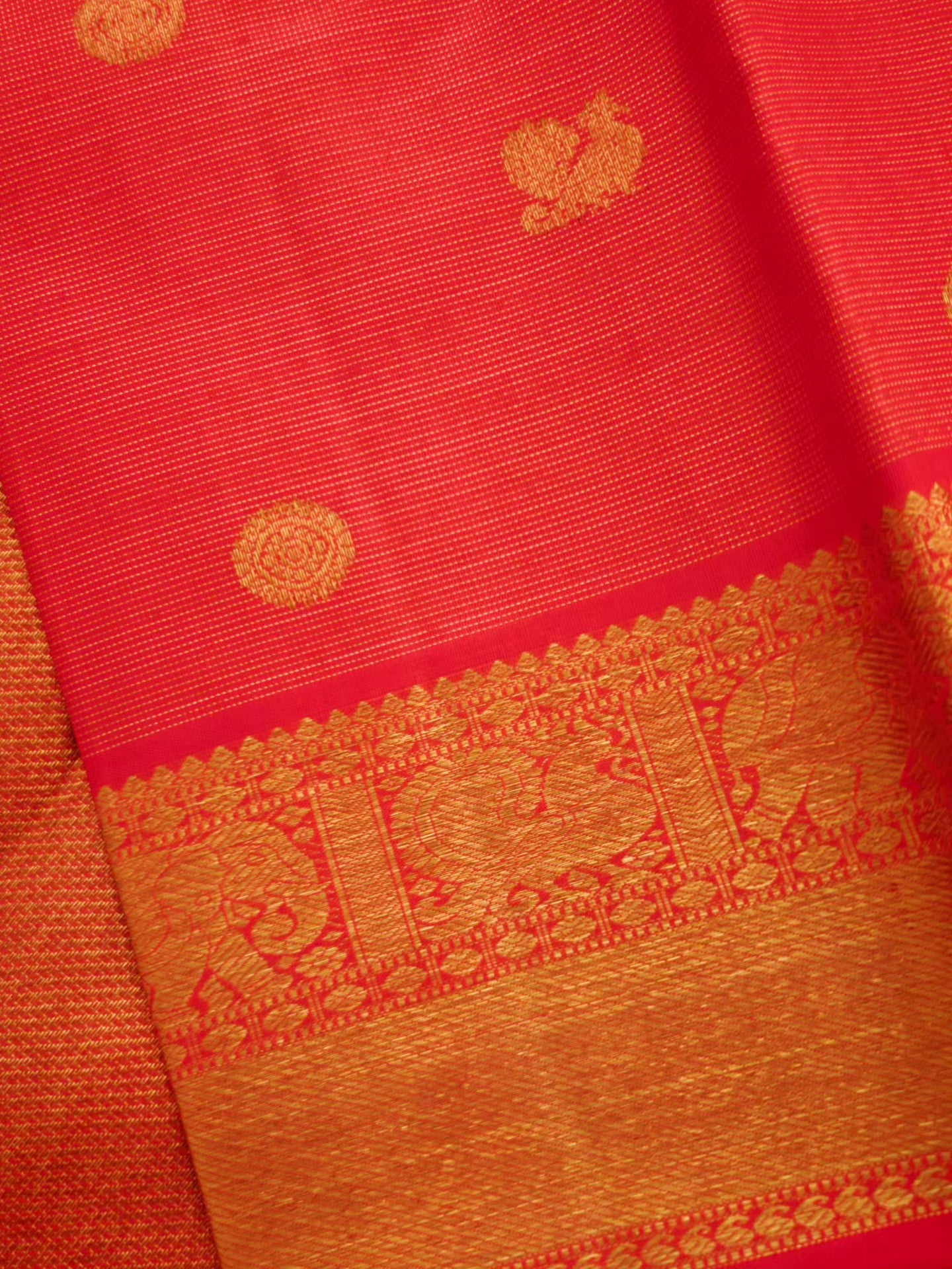 Red vairaoosi Kanjivaram Silk Saree