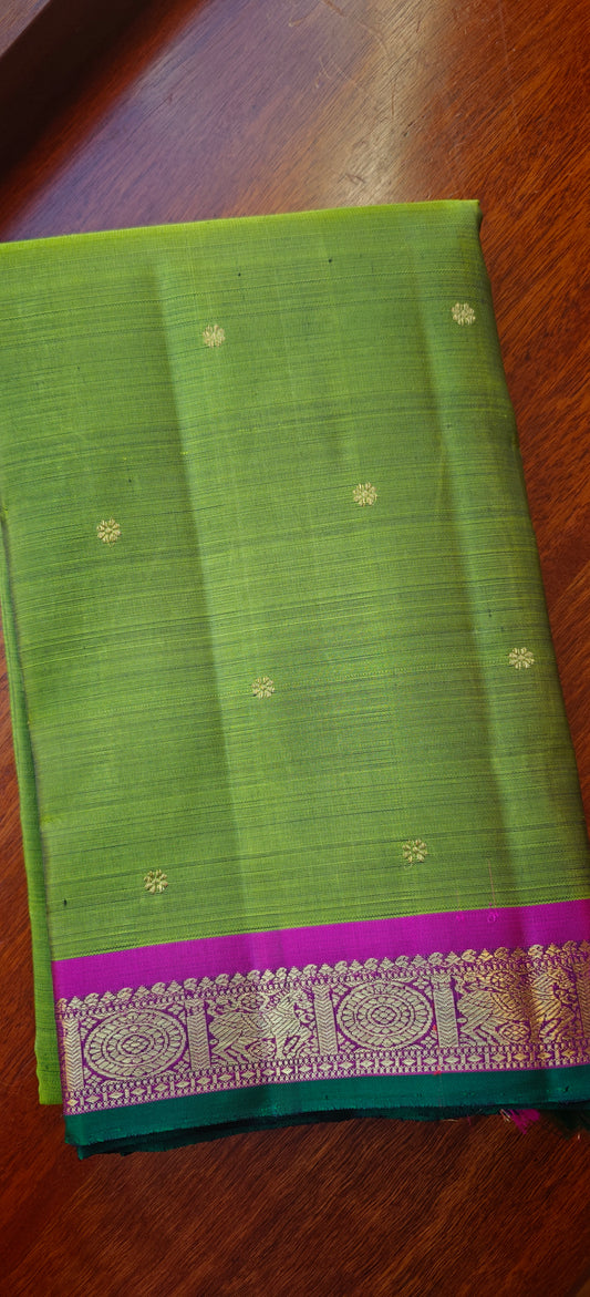 Mint Green and Megnta kanjivaram silk saree