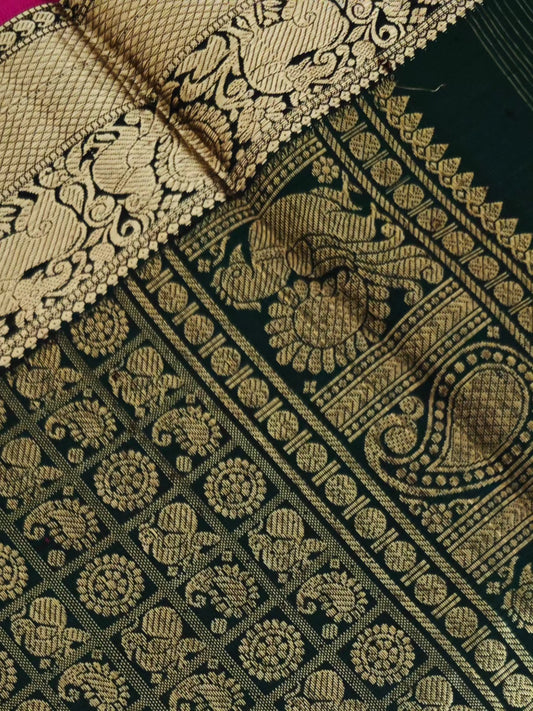 Mehandi Green body and bottle green border -Kanjivaram Silk Saree