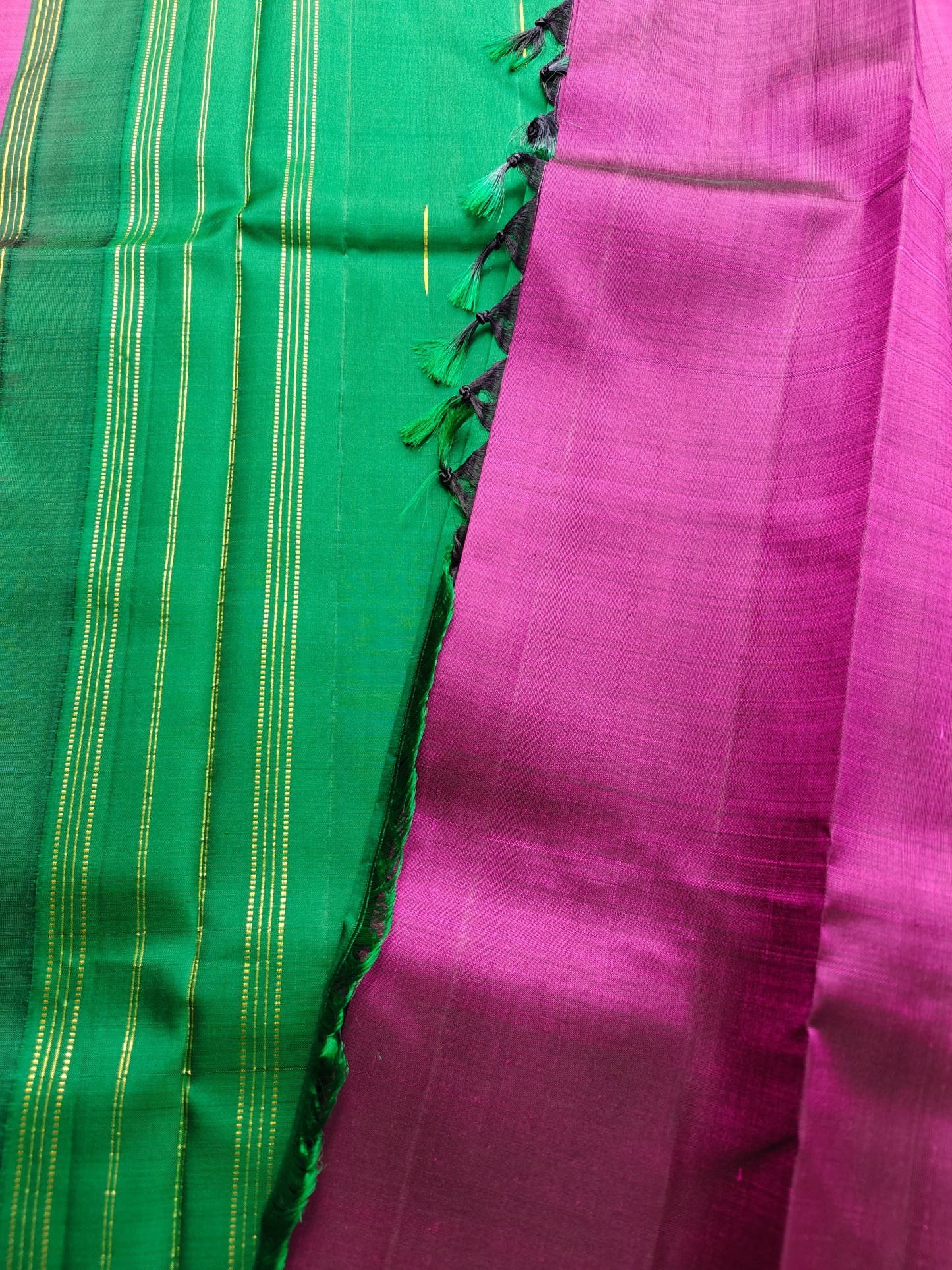 Violet and Leaf Green Raindrop-Kanjivaram Silk Saree