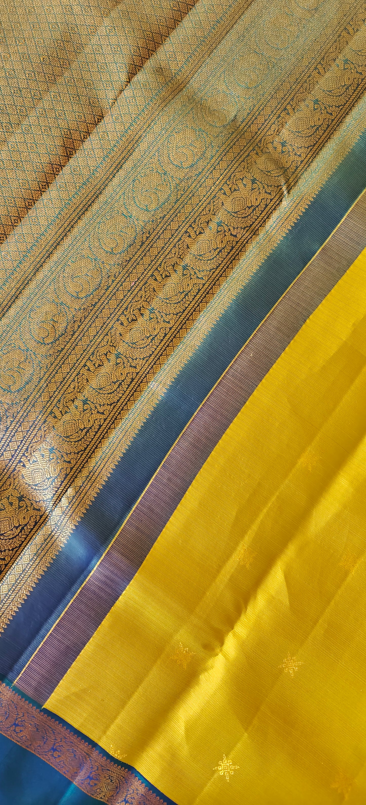 Lime Green with Peacock Blue Vairaoosi-Kanjivaram Silk Saree