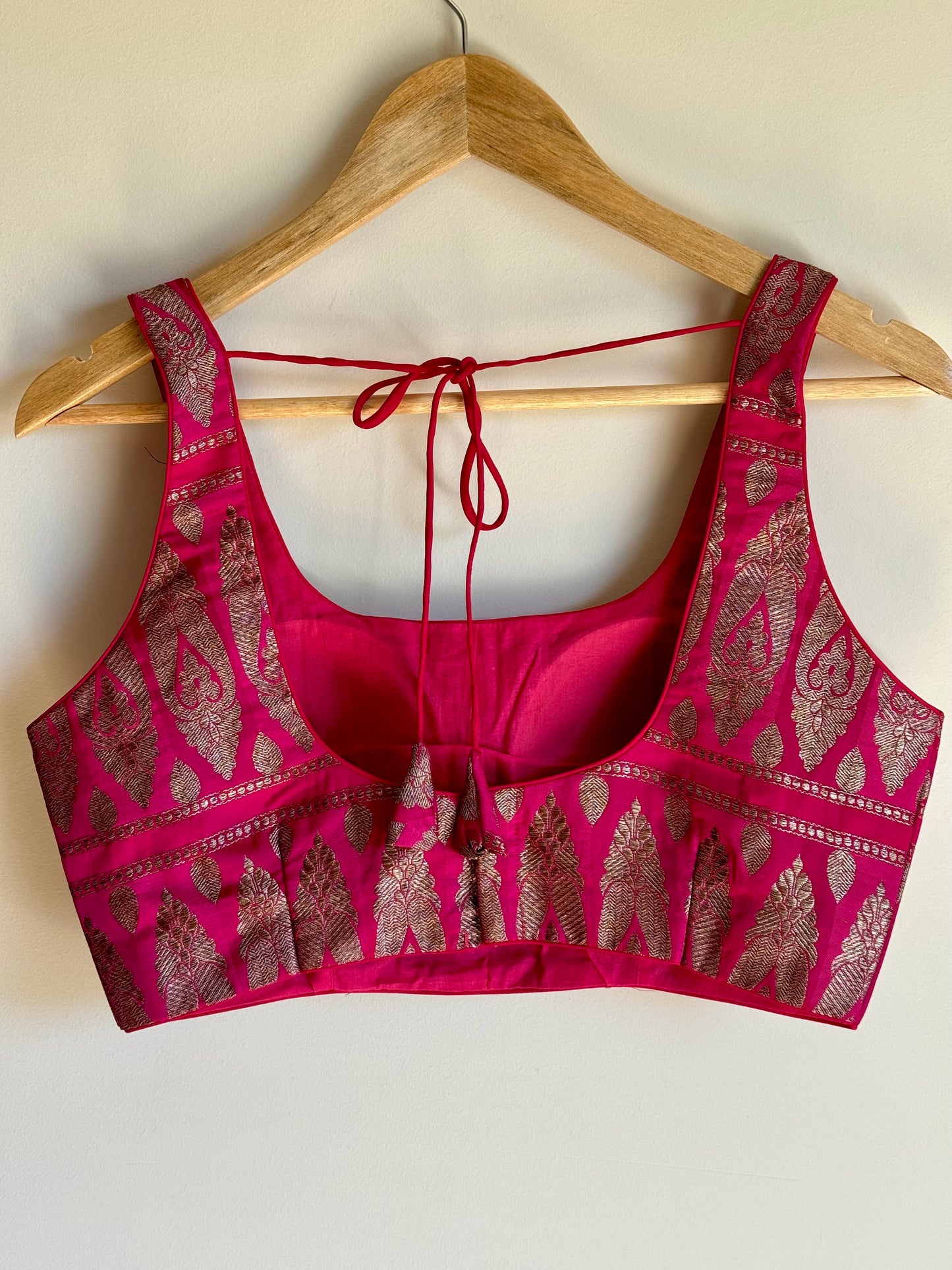 Handloom Pink Brocade- Sleeveless Blouse