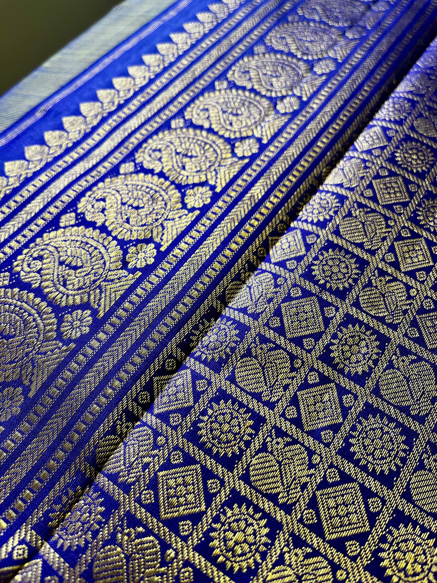 Lime green and sapphire blue-Kanjivaram Silk Saree