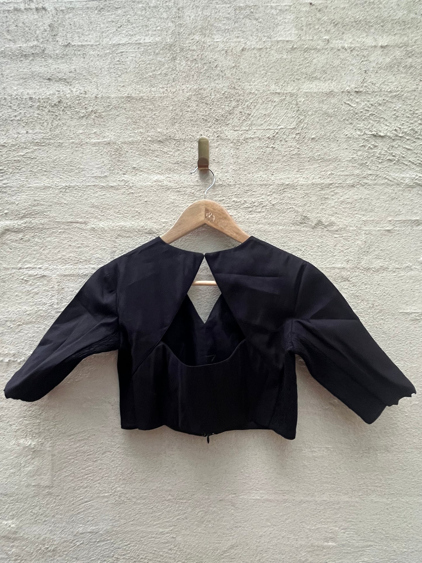 Expandable Blouse- Black