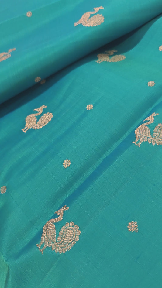 Golden Peacock  borderless-Kanjivaram Silk Sari