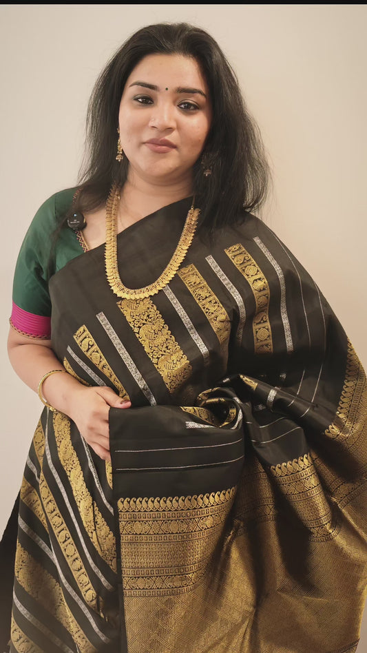 Black Monotone Kanjivaram