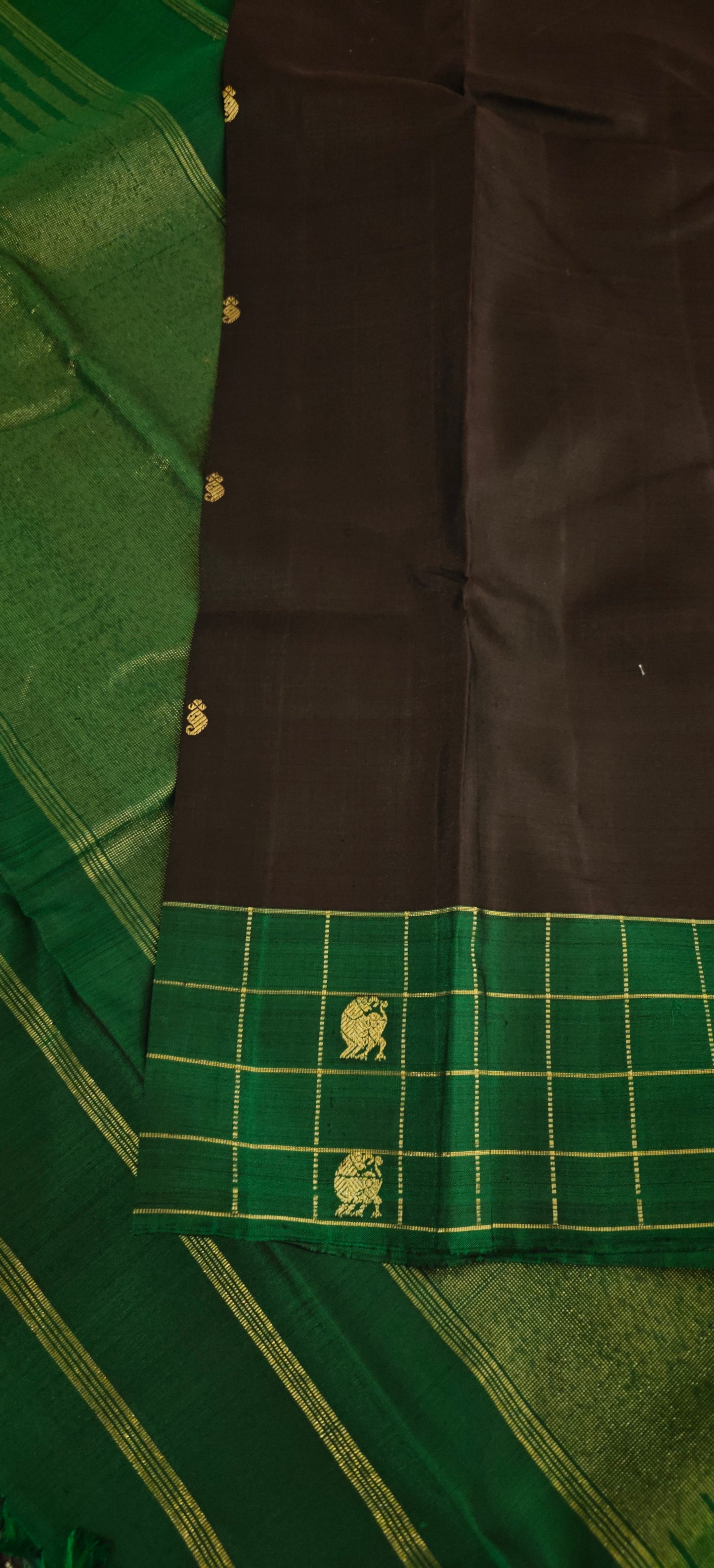 Dark brown(kanchana) and green-Kanjivaram Silk Saree