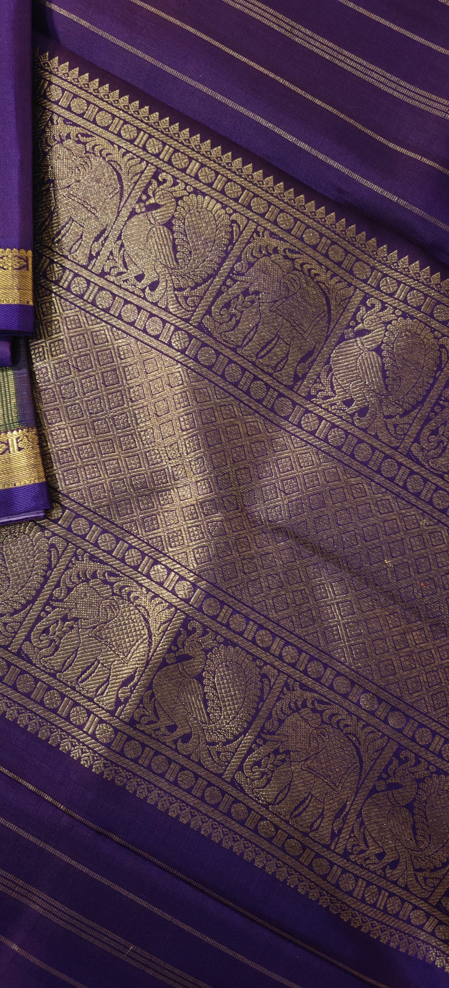 Dark green and Violet small border kanjivaram