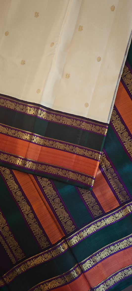 Sandal Color with green and rust Korvai kanjivaram