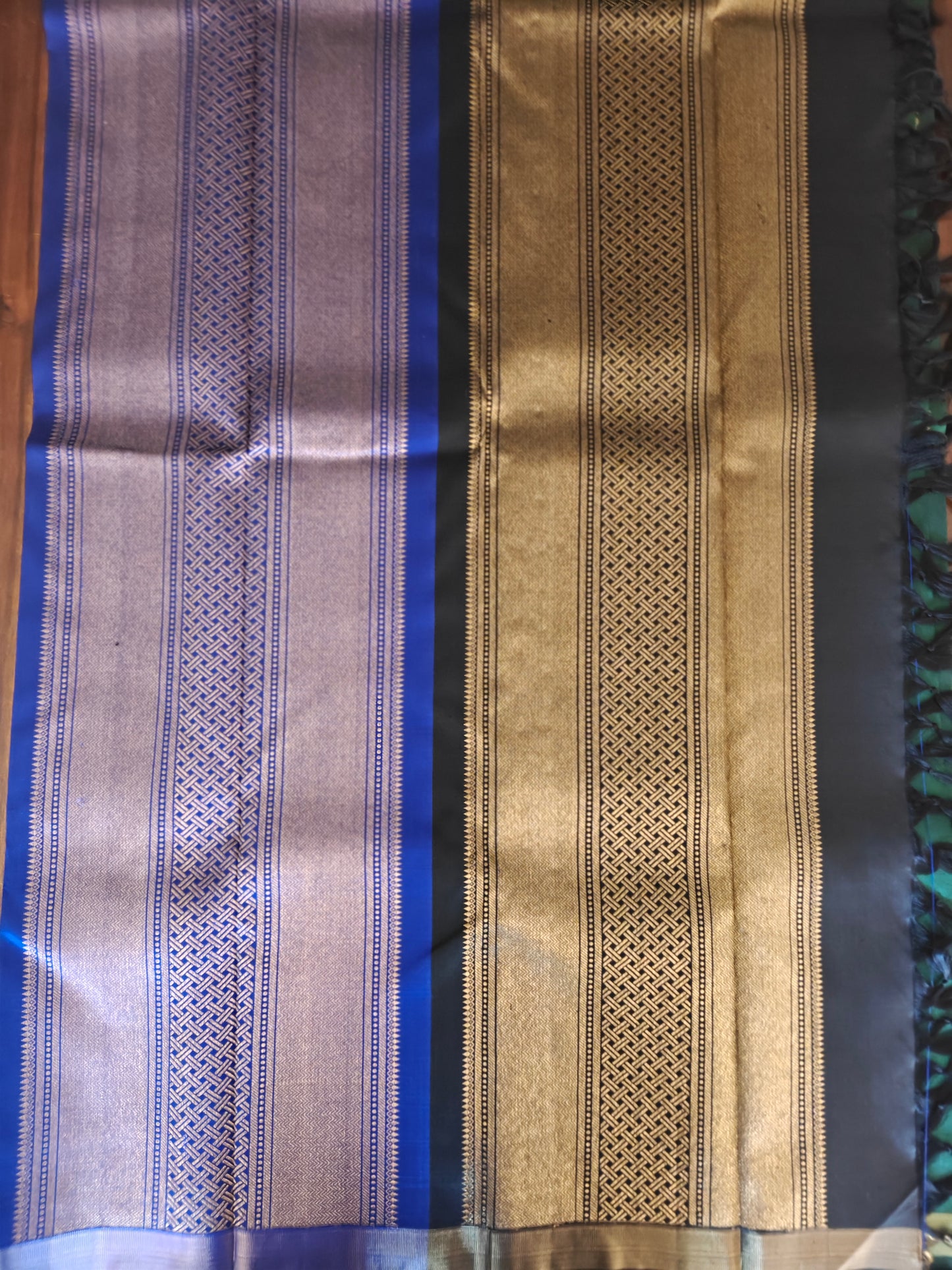 Dark Green Double Pallu -Kanjivaram Silk Saree