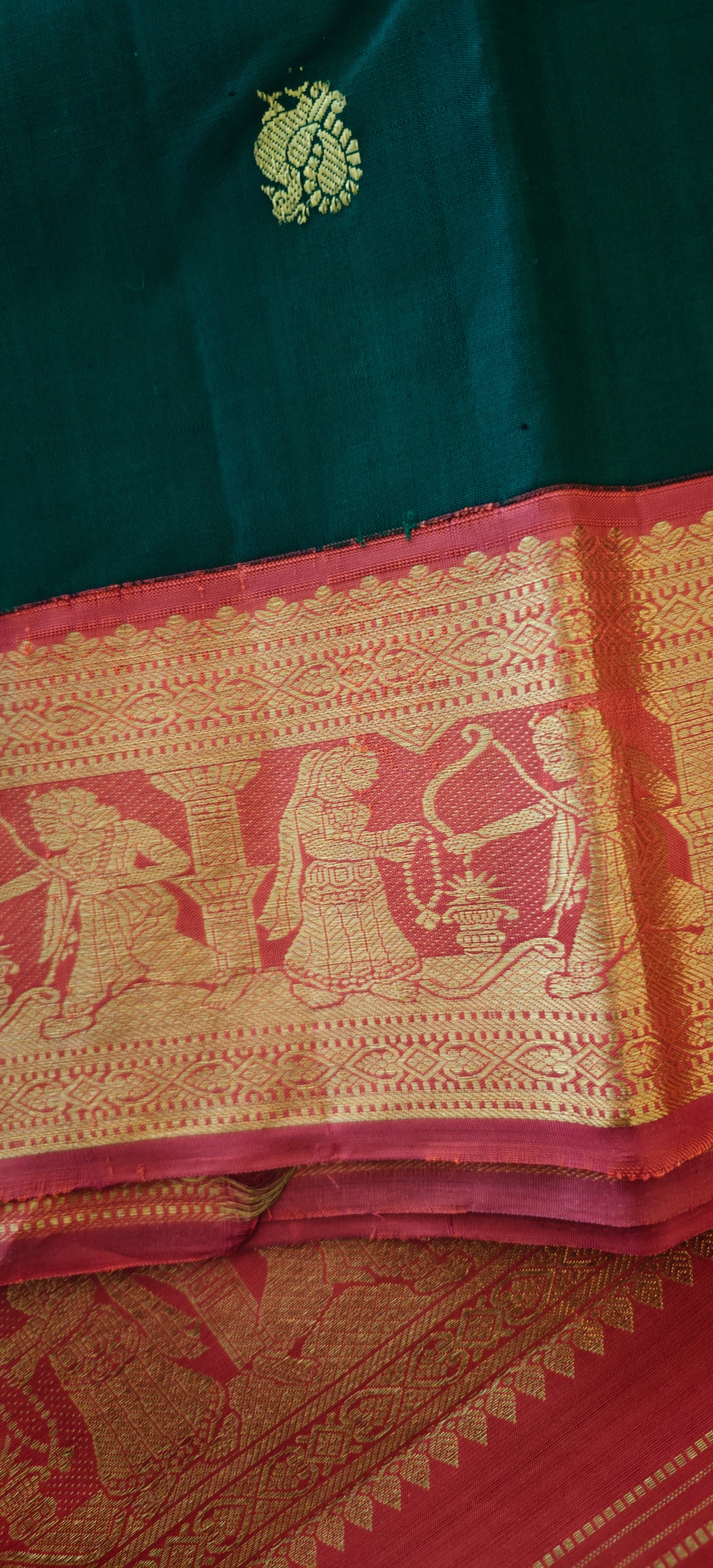 Green and Red -Handwoven Kanjivaram Sari