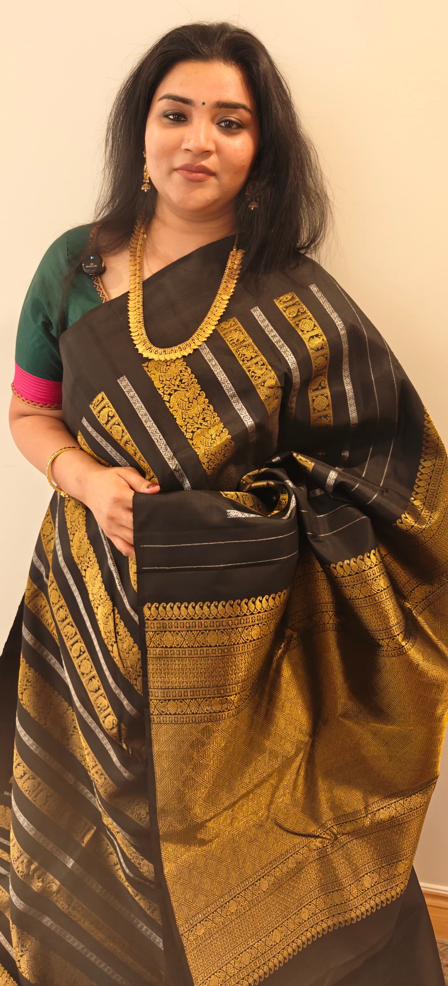 Black Monotone Kanjivaram