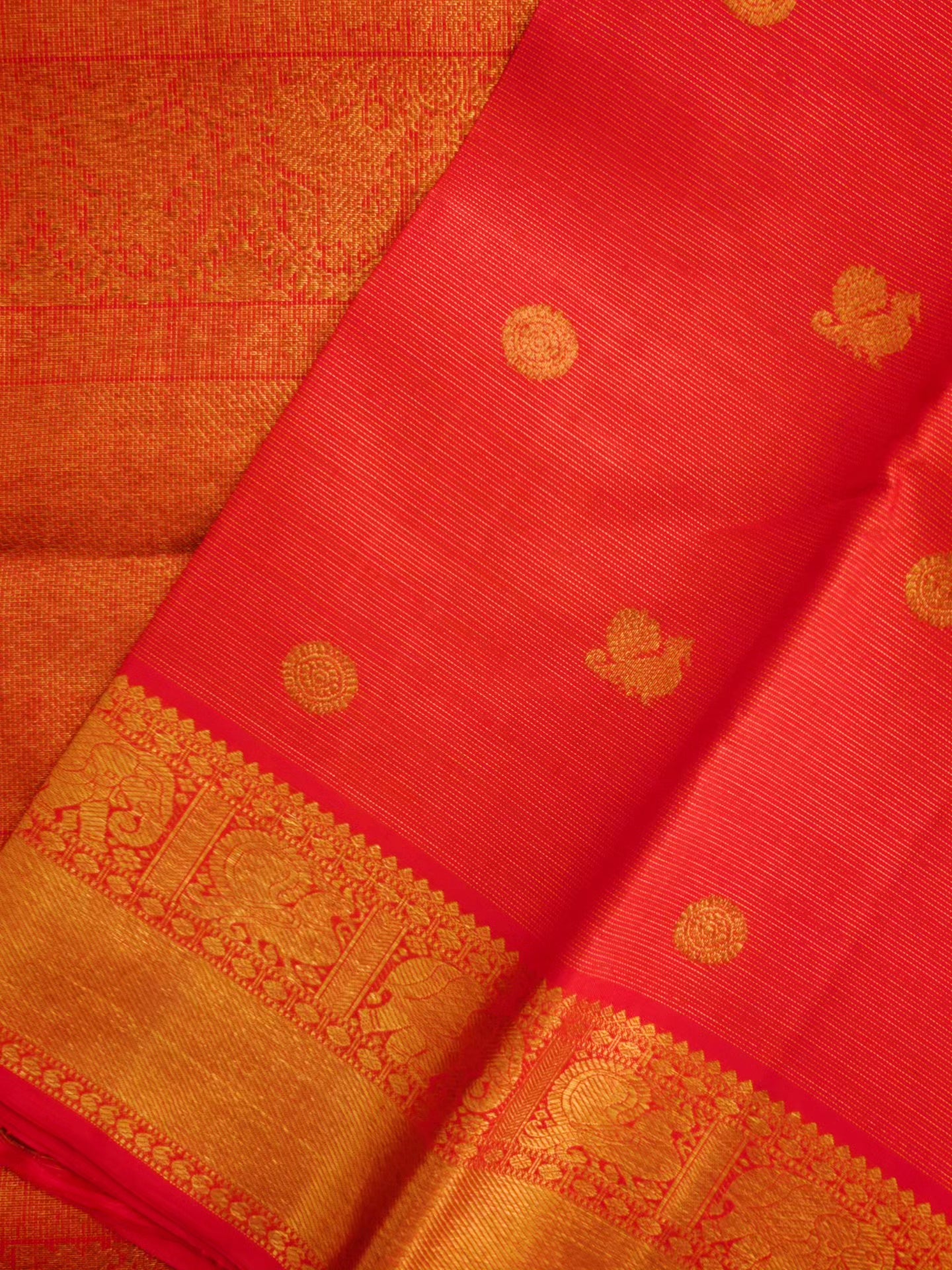 Red vairaoosi Kanjivaram Silk Saree