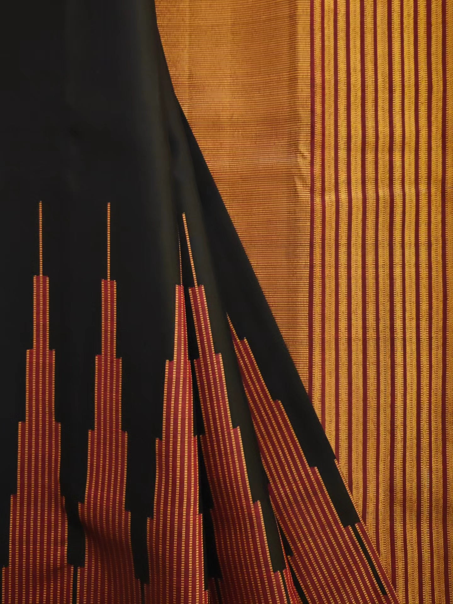 Black and Maroon-Kanjivaram Silk Saree