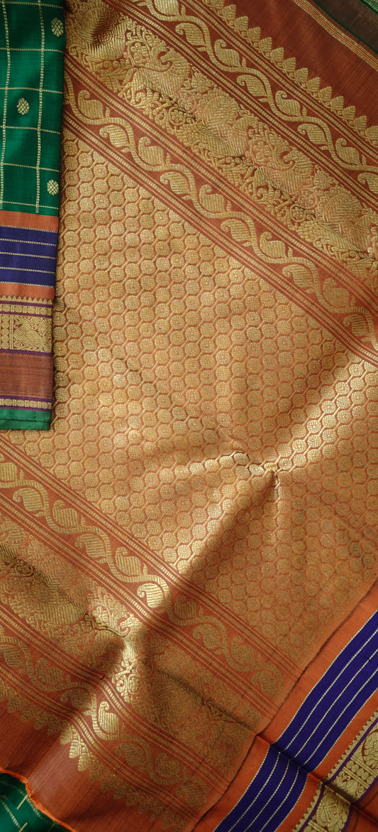 Green and Rust  Kanjivaram Saree | 3-gram Zari