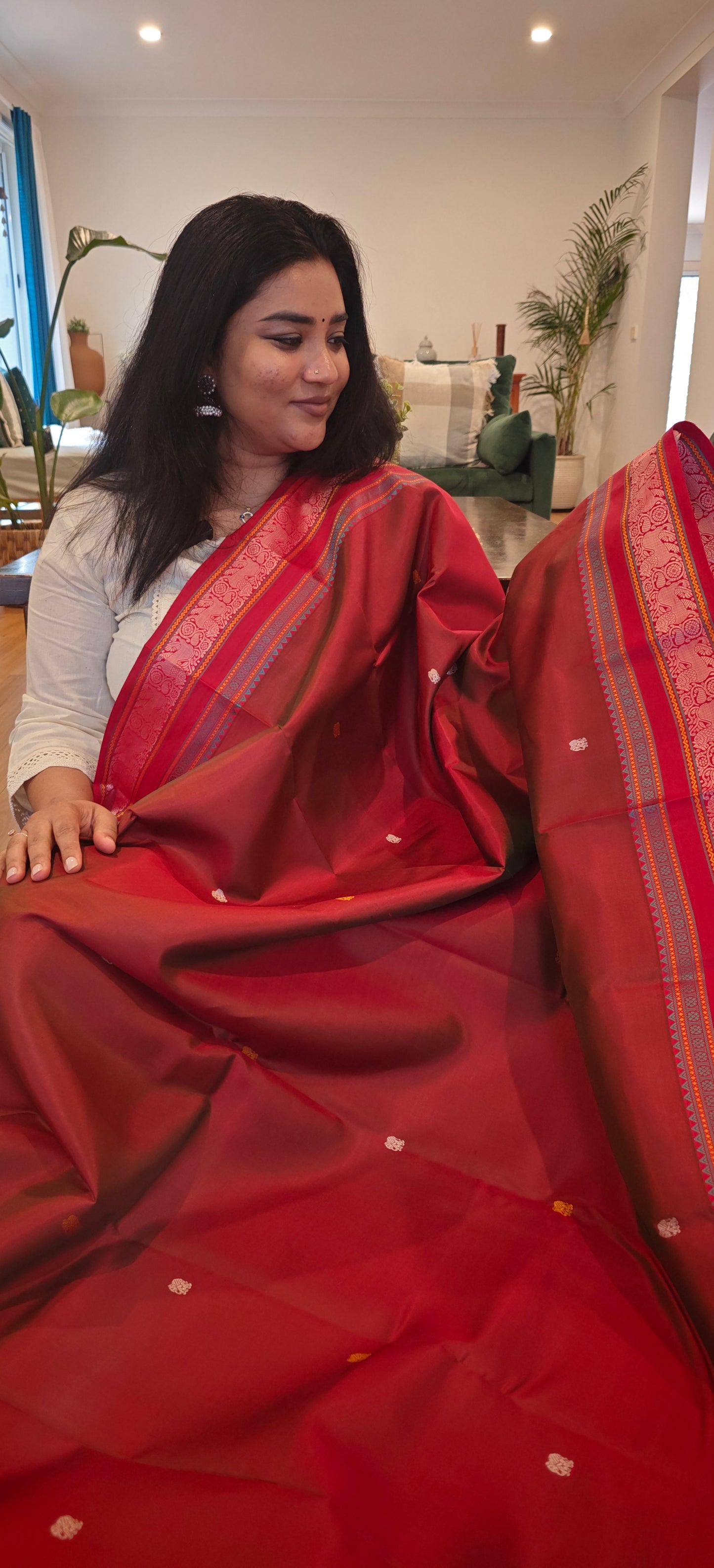 Red and Maroon Dual Shade No Zari Kanjivaram