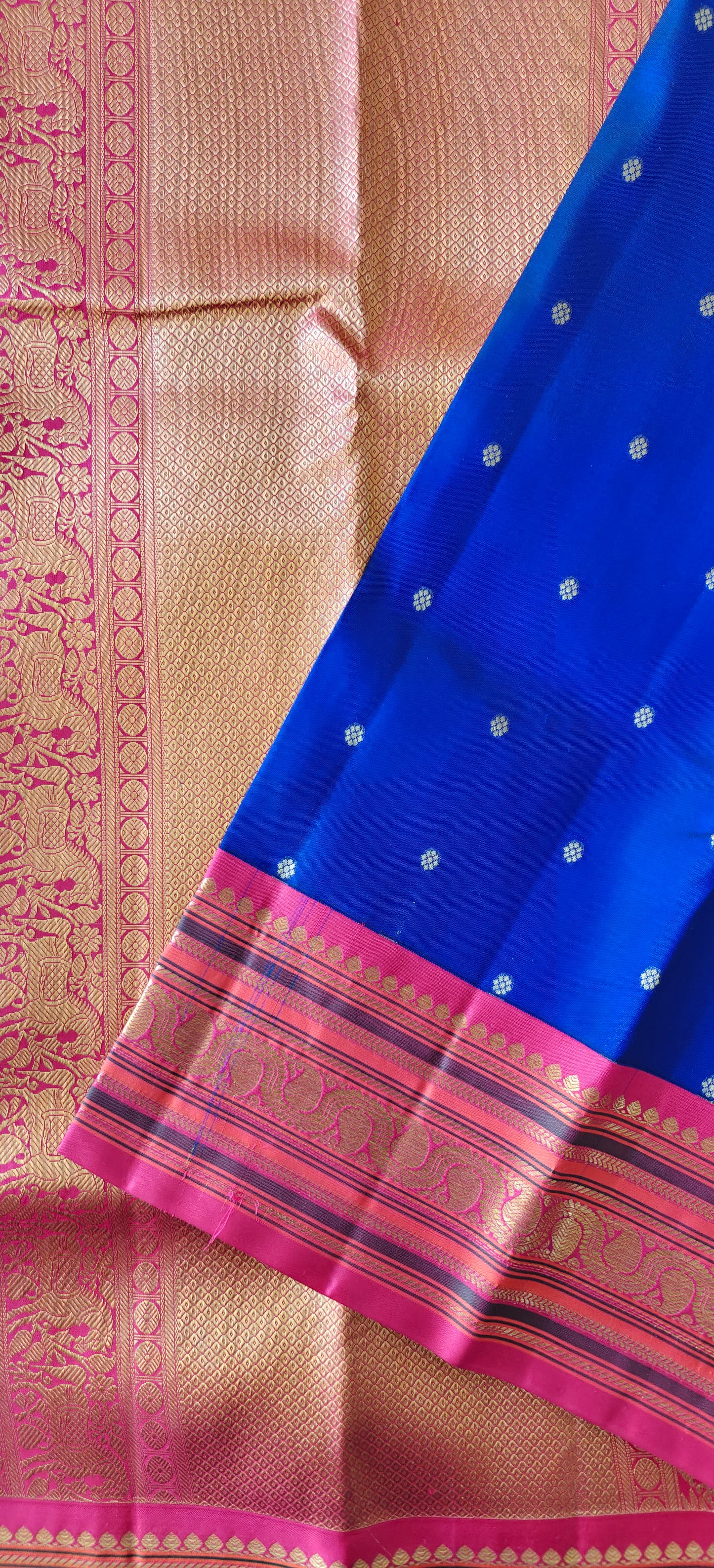 Ink blue with rani pink-Kanjivaram Silk Saree