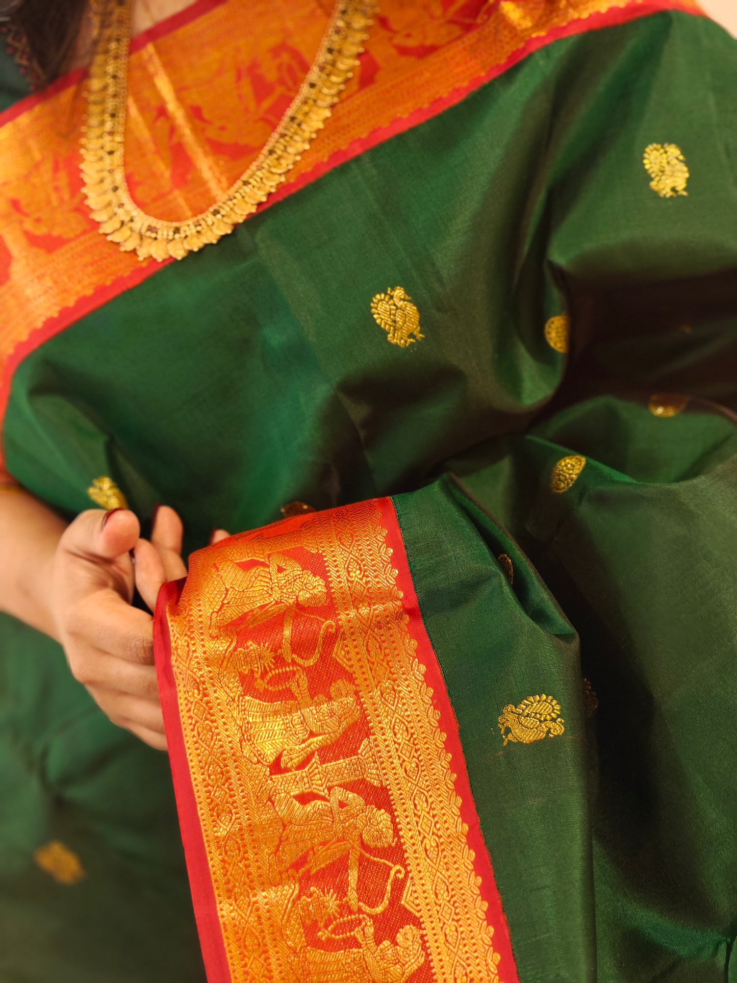 Green and Red -Handwoven Kanjivaram Sari