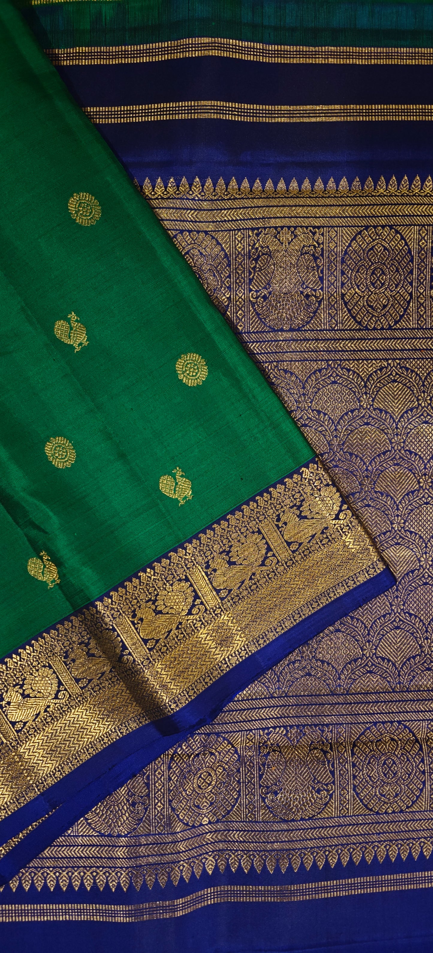 Dark Green And Blue Kanjivaram Saree | 3-gram Zari