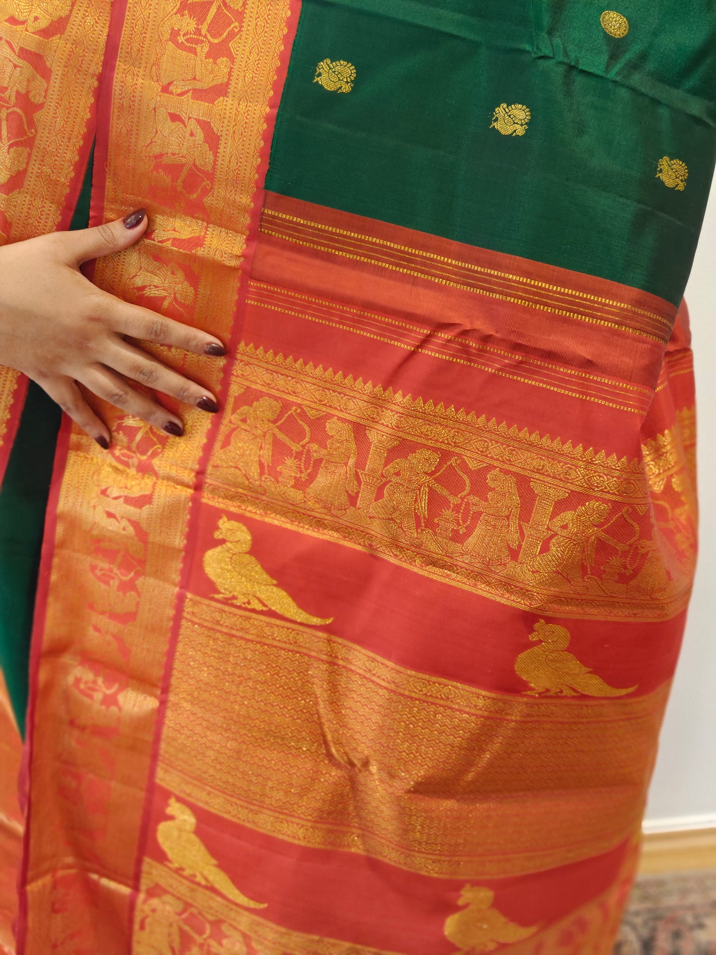 Green and Red -Handwoven Kanjivaram Sari