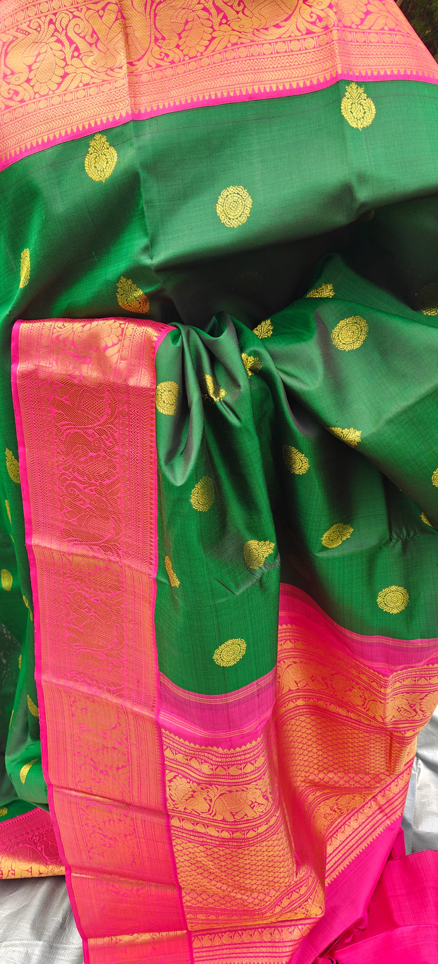 Emerald Green and Rose Pink korvai -Kanjivaram Silk Saree