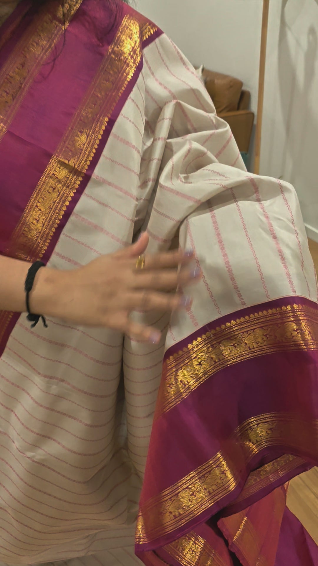 Cream with Magenta pink kanjivaram silk saree