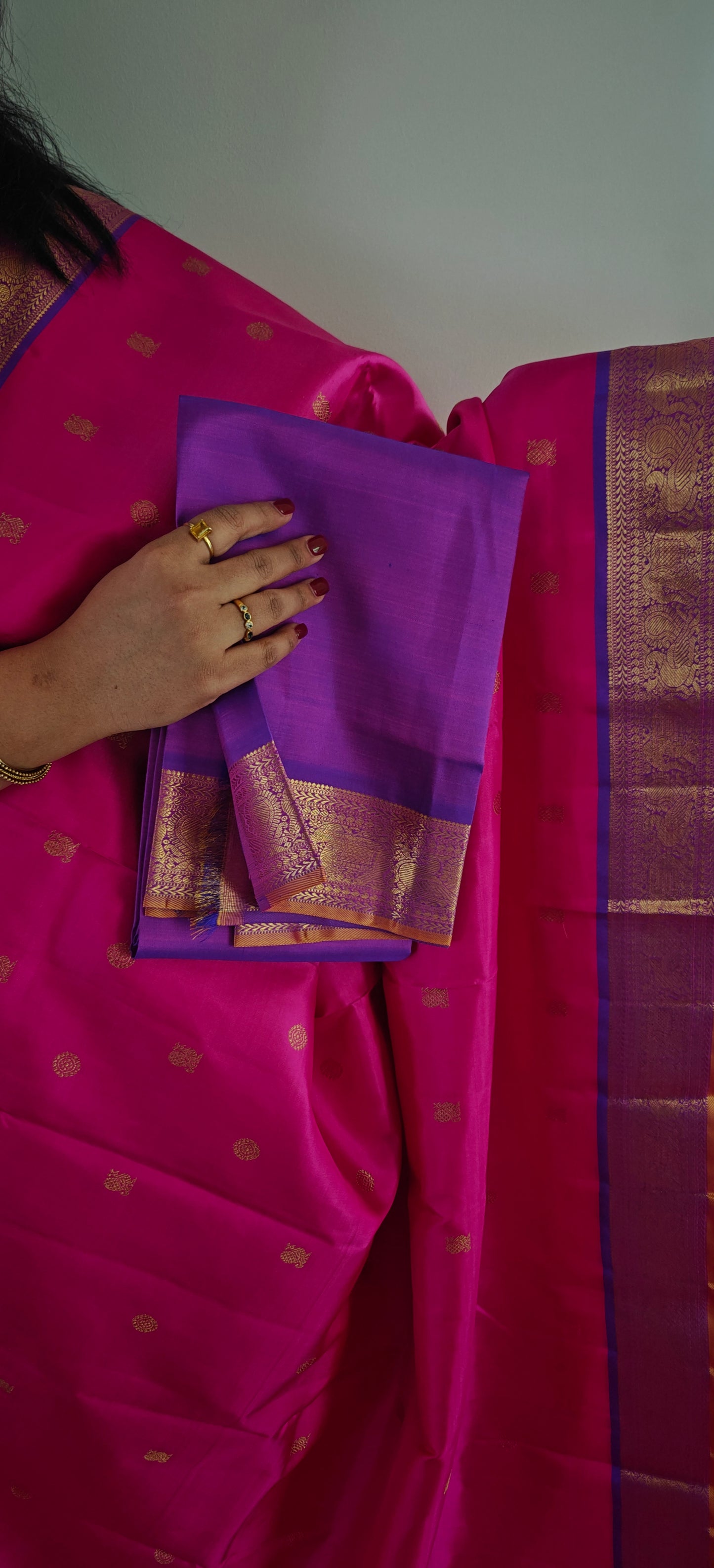 Lotus Pink and Violet Handwoven kanjivaram silk saree
