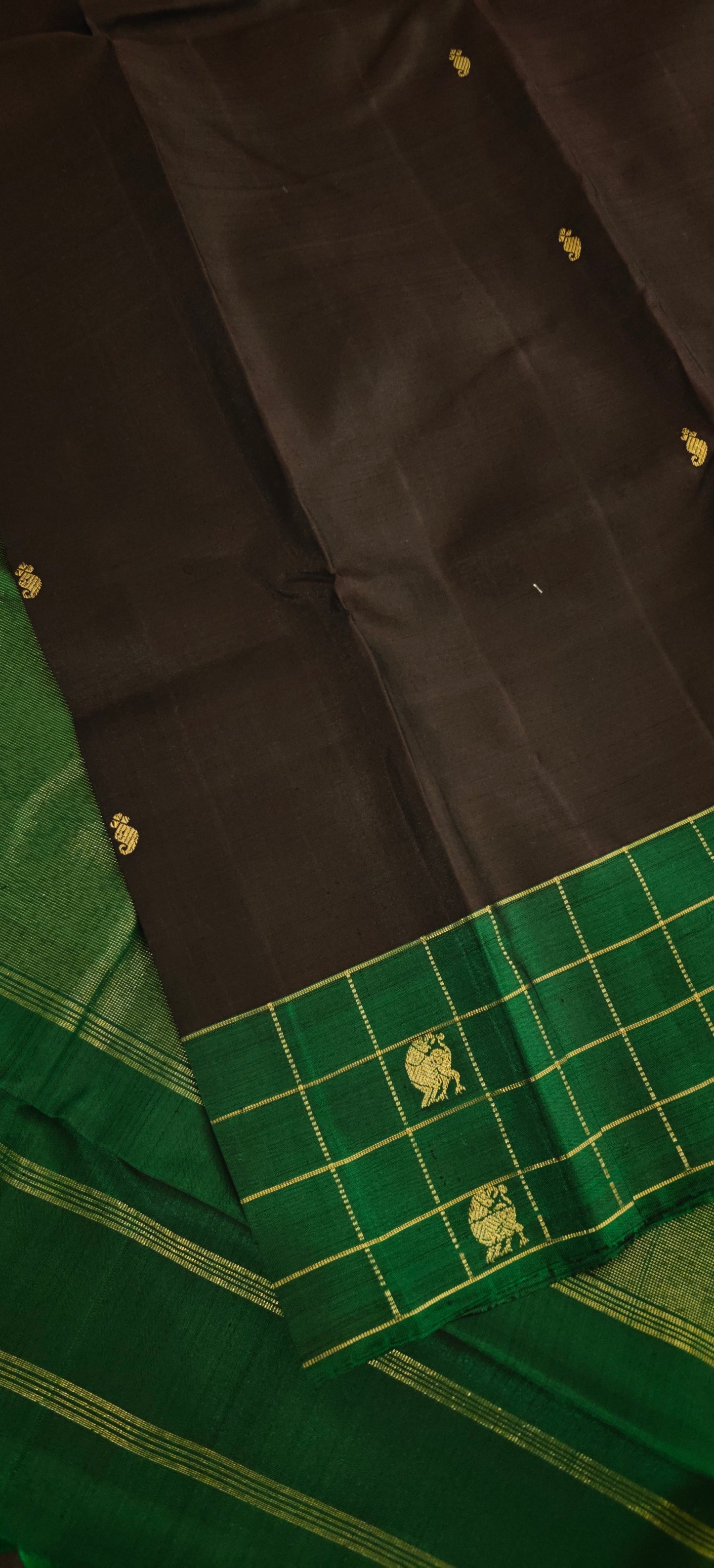 Dark brown(kanchana) and green-Kanjivaram Silk Saree