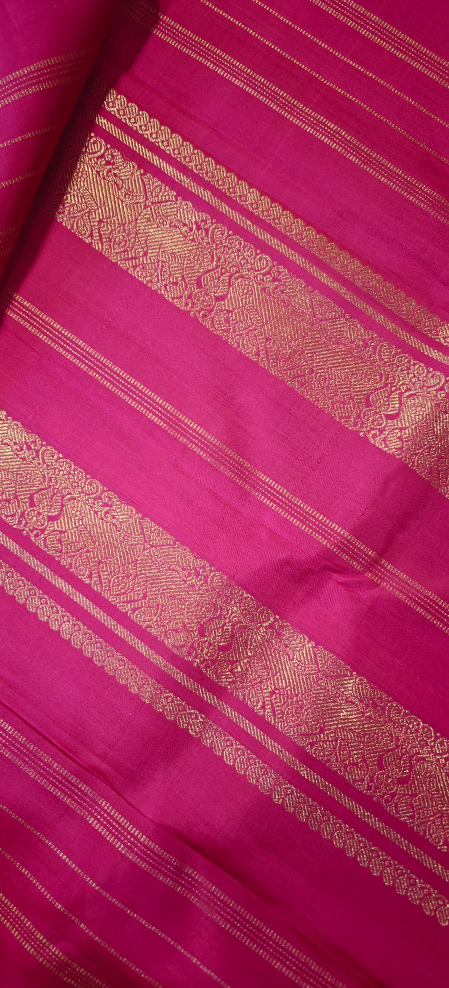 Wine and Rani Pink Handwoven Kanjivaram