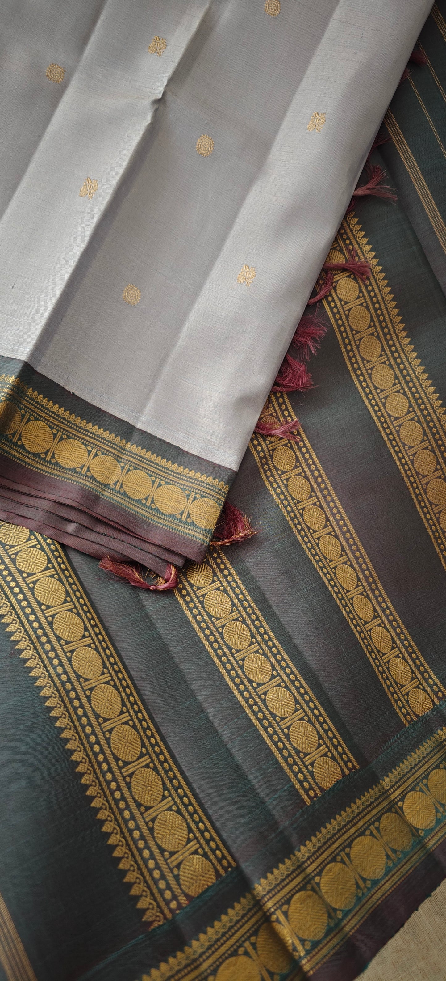 Grey and Green Kanjivaram Saree | 3-gram Zari
