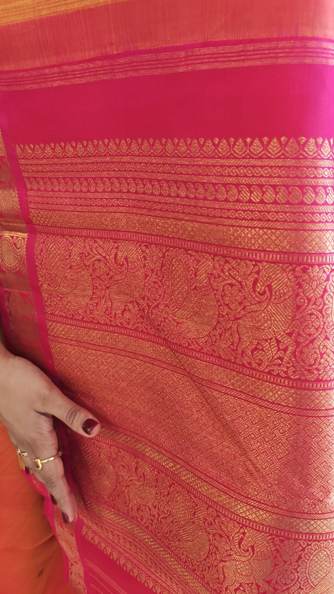 Kesar Orange and Rani Pink Handwoven Kanjivaram Silk Sari