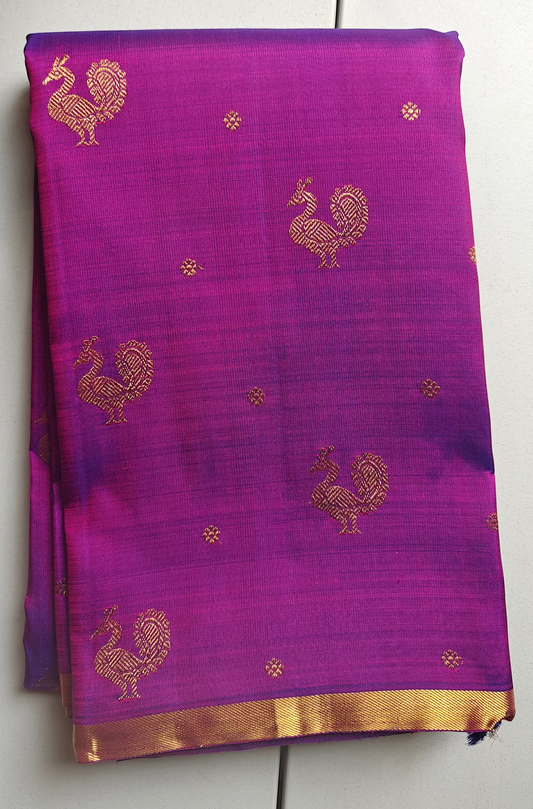 Golden Peacock  borderless-Kanjivaram Silk Sari