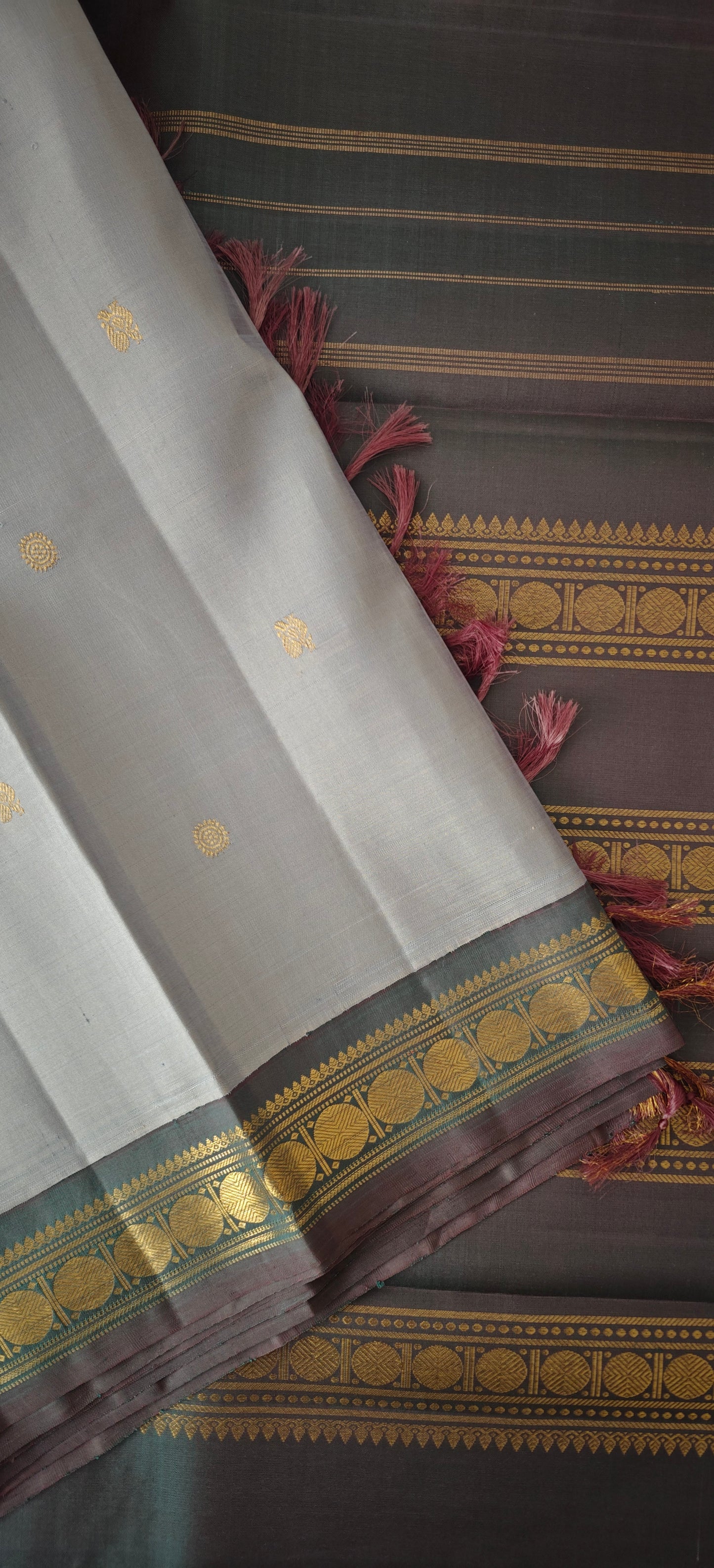 Grey and Green Kanjivaram Saree | 3-gram Zari