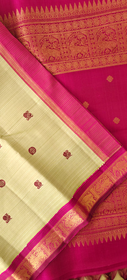 Elachi green and Magenta kanjivaram silk saree