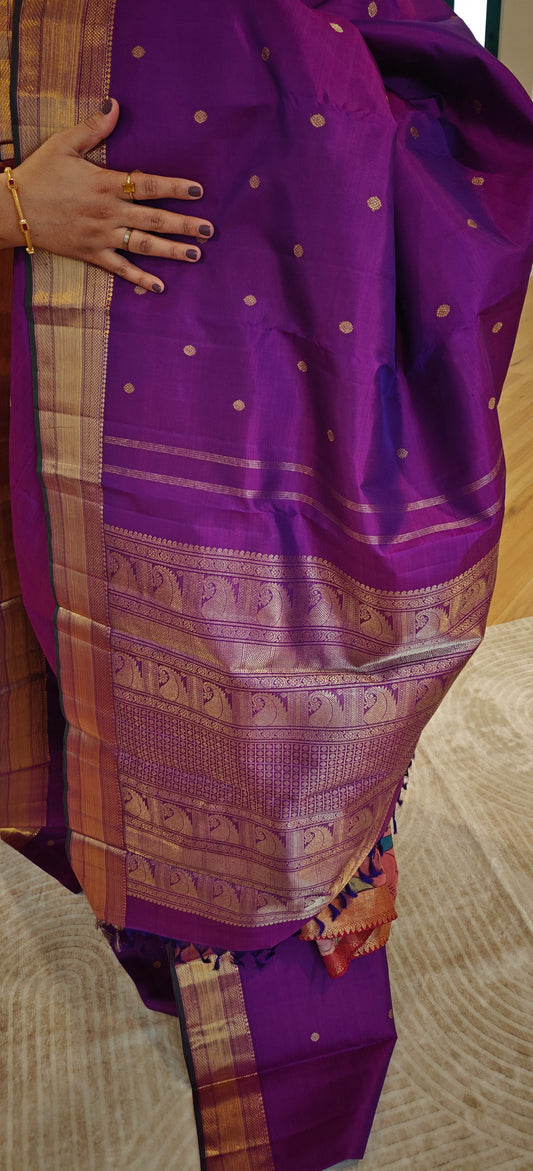 Vadamalli monotone kanjivaram silk sari