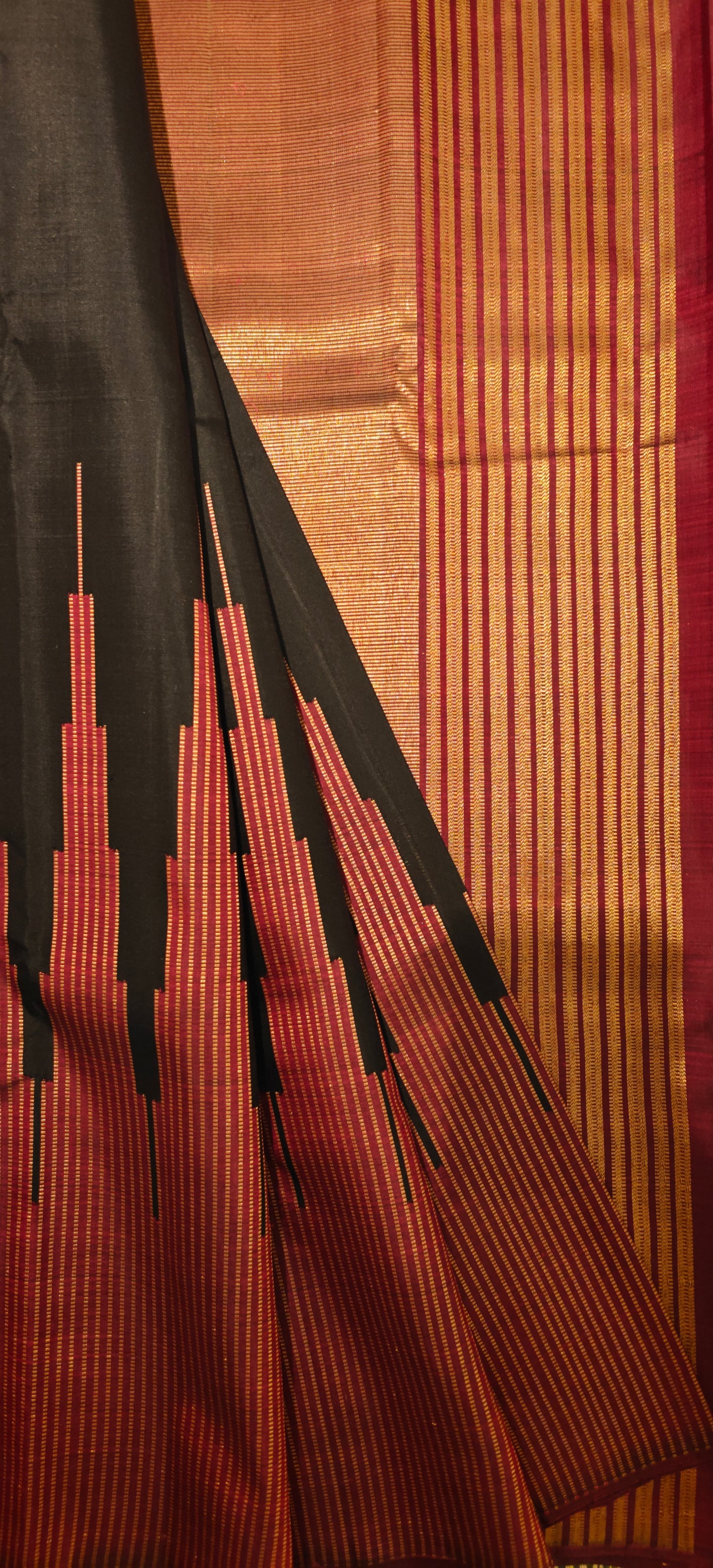 Black and Maroon-Kanjivaram Silk Saree